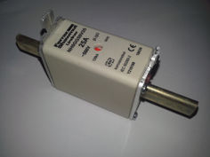 Mynd af Gripvar 500V NH0 gG 125A