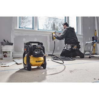 Mynd af DEWALT 18V Flexvolt Advantage loftpressa