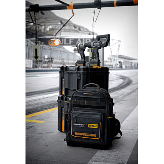 Mynd af DEWALT TSTAK IP54 Töskusett - McLaren Edition