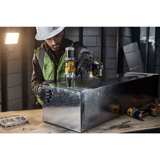 Mynd af DEWALT 18V XR Hnoðbyssa f. 4,8-6,4mm hnoð - Stök vél í tösku