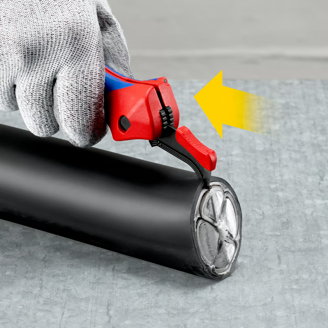 Mynd af Knipex afeinangrunarhnífur