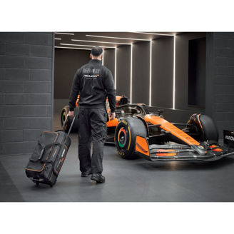 Mynd af Dewalt pro 28" duffle taska McLaren edition